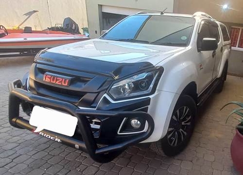 Isuzu D-Max 250 HO X-Rider Double Cab Pick Up 4x4