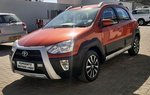 Toyota Etios Cross 1.5 Xs Hatch